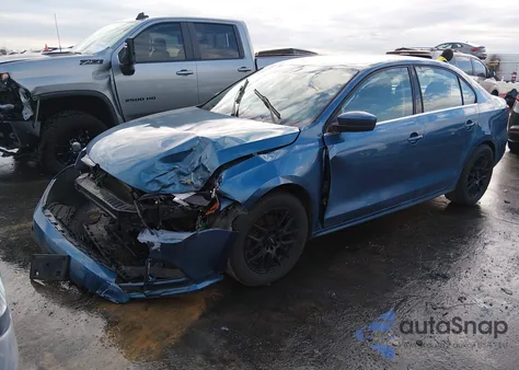 2017 Volkswagen Jetta 1.4T S z USA, uszkodzony, nr VIN 3VW167AJ4HM227586